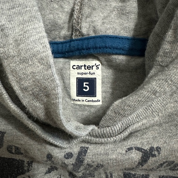 Bundle of (3) Boys Long Sleeve Shirts (adidas, Tommy Hilfiger, Carter’s) Size 5 - Picture 8 of 8